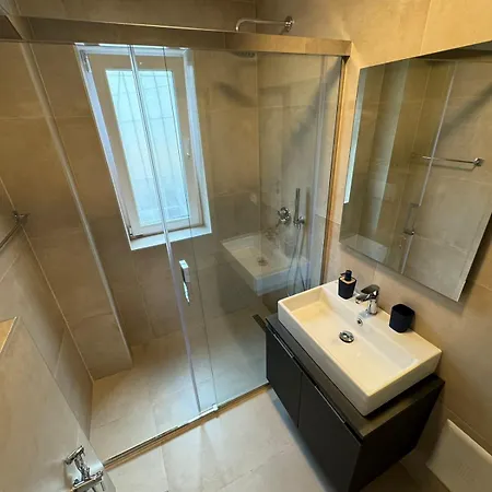 Be My Guest - Lovely Apartment