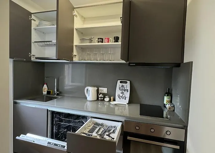 Be My Guest - Lovely Apartament Tirana